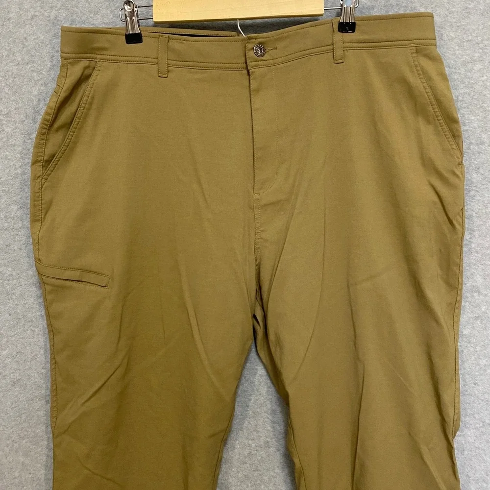 GERRY Men's 40x32 Fleece Lined Outdoor Tan Nylon Spandex Stretch Hiking Pants